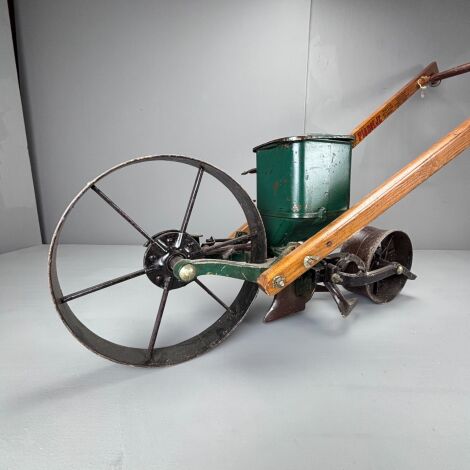Victorian Seed Spreader - RENTAL ONLY