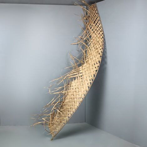 Woven Banana leaf thatched panel approx. 2.7 m long by 55 cm tall - Classic tiki bar/beach bar/cabana theming. Easy to fit.
