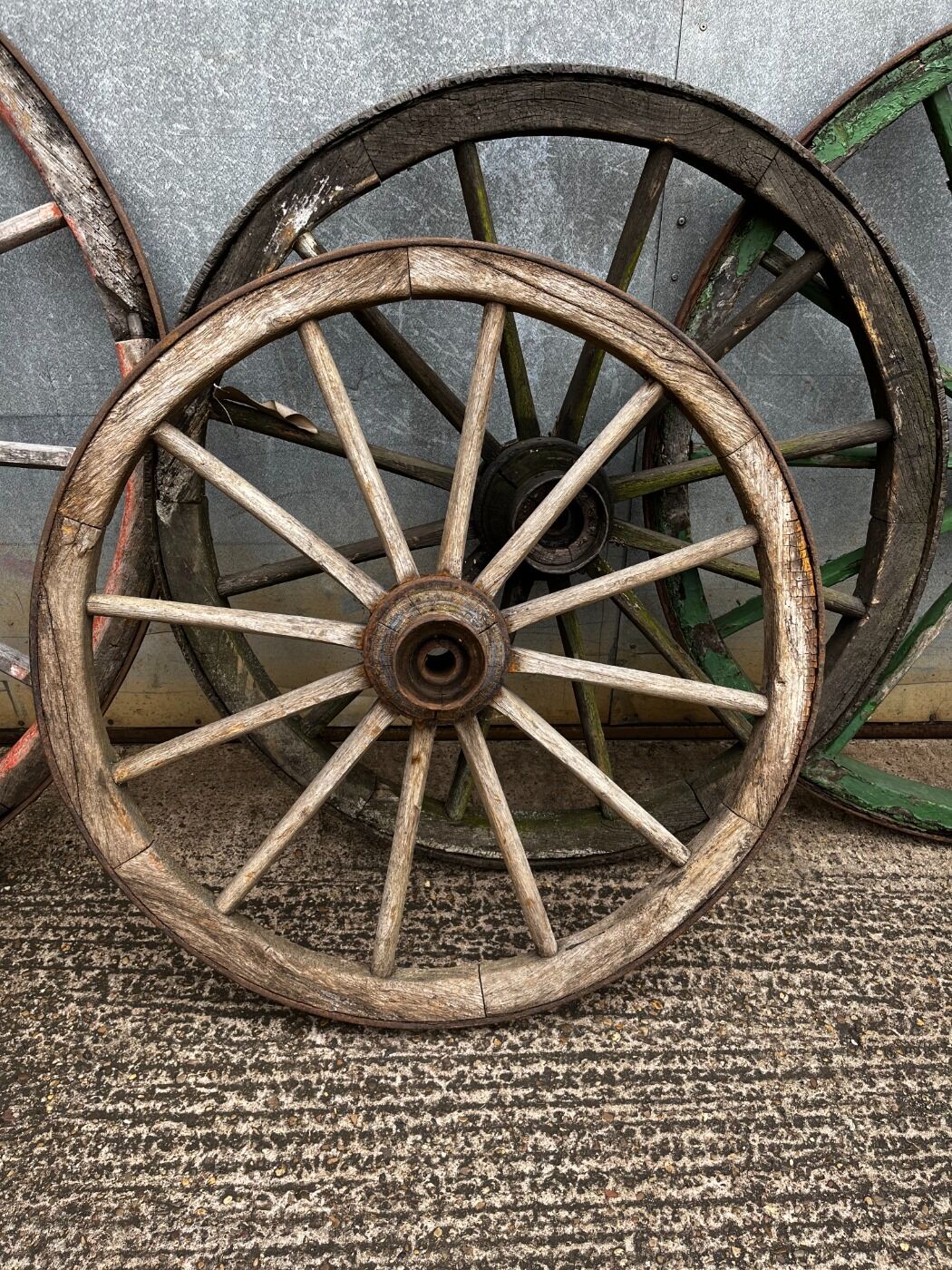 Horse Cart Wheel At 8000 Purchases Piece horse-cart-wheel-at-8000-purchases-piece