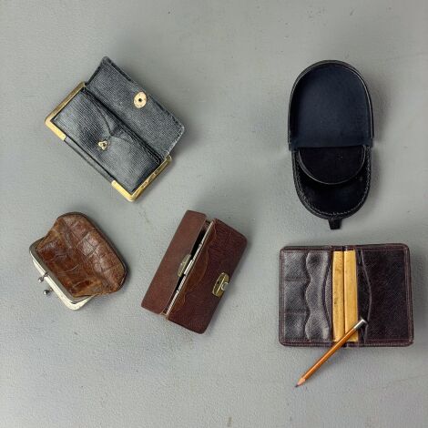 Gentlemans Coin Pouch (x5 available) - RENTAL ONLY
