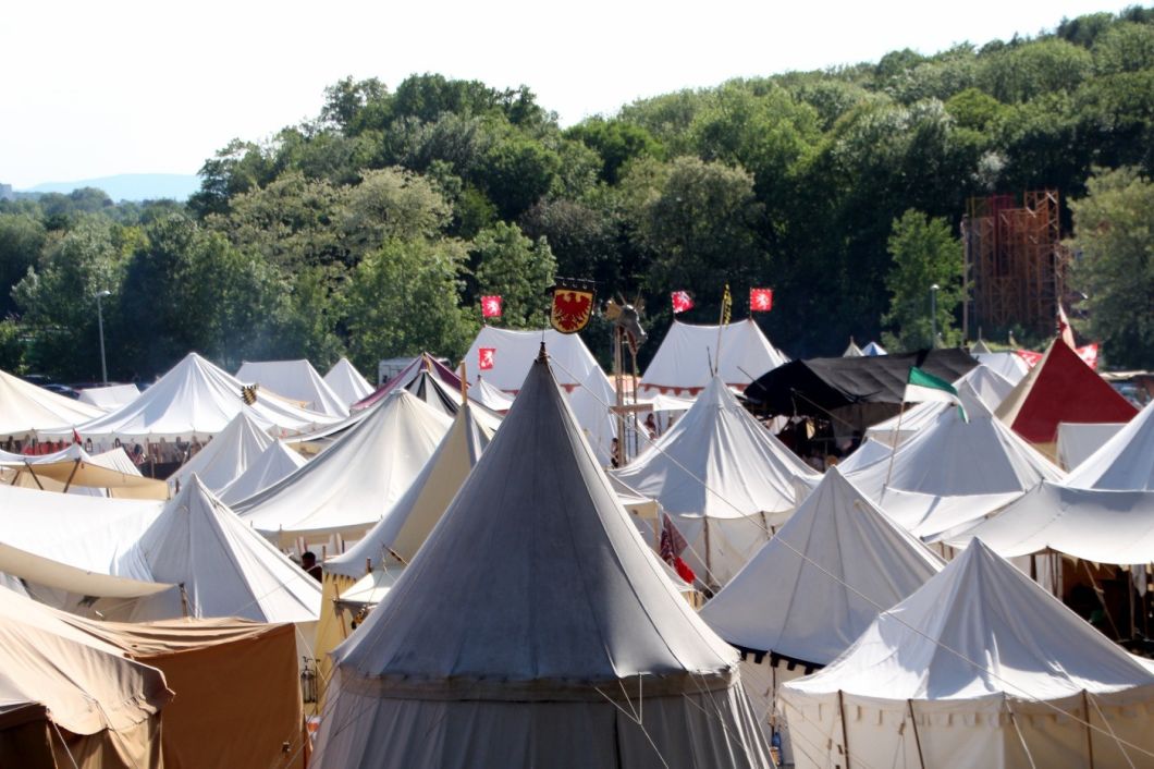 Tents – www.BrandonThatchers.co.uk