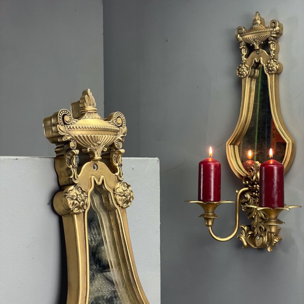 www.brandonthatchers.co.uk Gilt Mirrored Sconce Candle Holder 2 GMSCH4.jpg