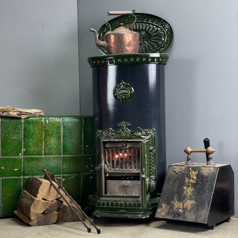 Godin Classic French Wood Burning Stove - RENTAL ONLY