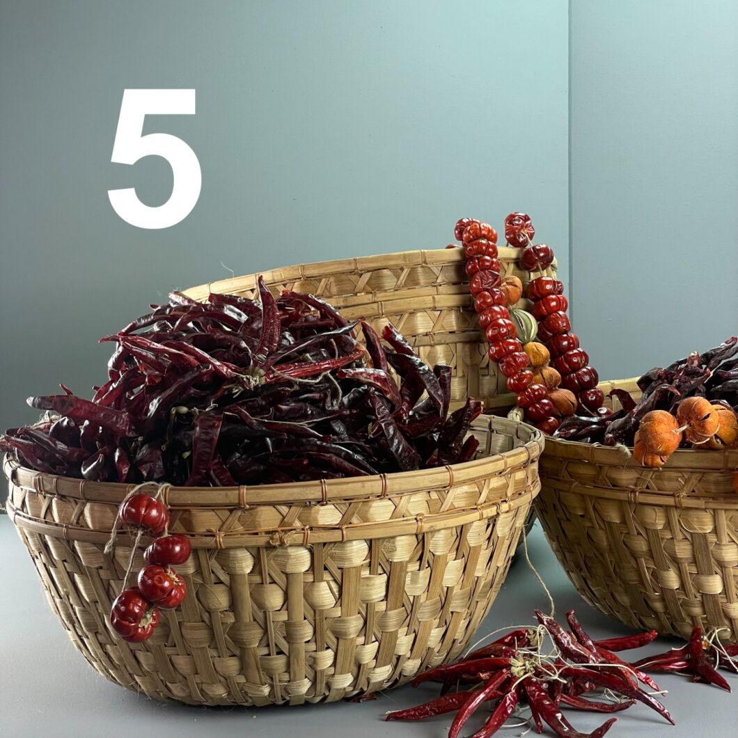 Brandon Thatchers Props IMG_5848 copy.jpg