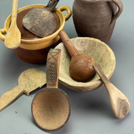 Brandon Thatchers Props Aged and Hand Carved Wooden Spoons (Set of 12) - RENTAL ONLY