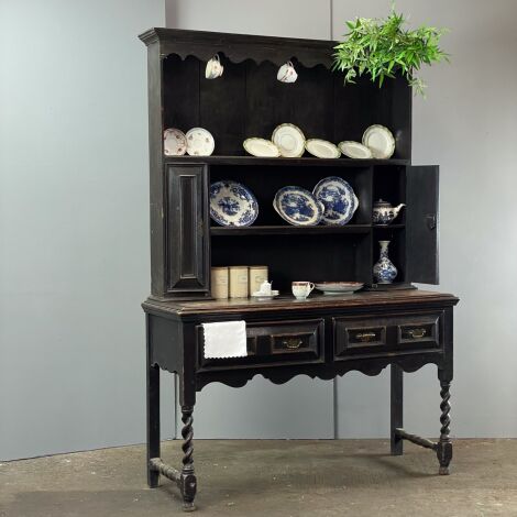 Traditional Kitchen Dresser - RENTAL ONLY