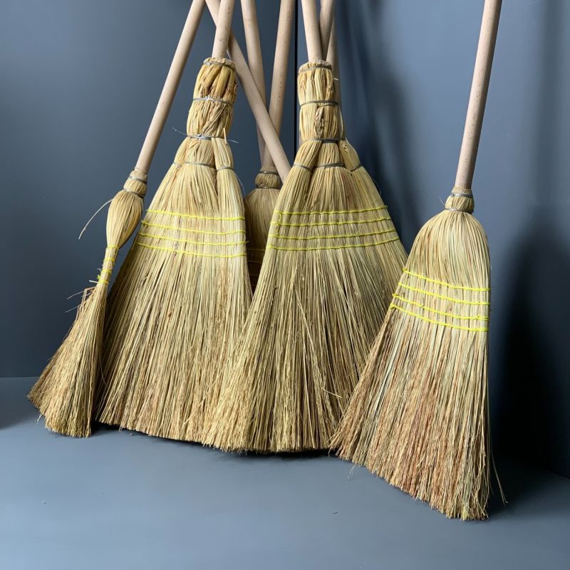 Traditional Brooms Brandon Thatchers