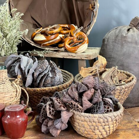 Brandon Thatchers Props Straw Baskets, vintage with patina, approx. 35 to 40 cm diameter (13 available) - RENTAL ONLY