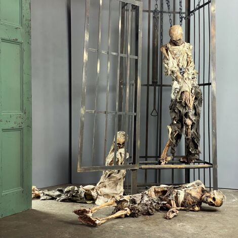 Dungeon Cage - RENTAL ONLY