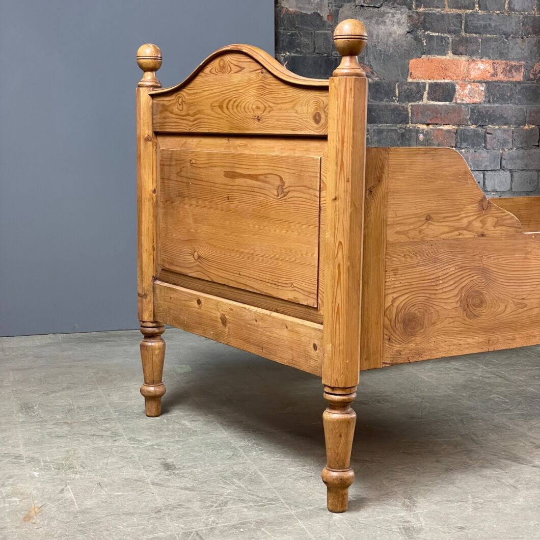 Antique sleigh beds for sale 2025