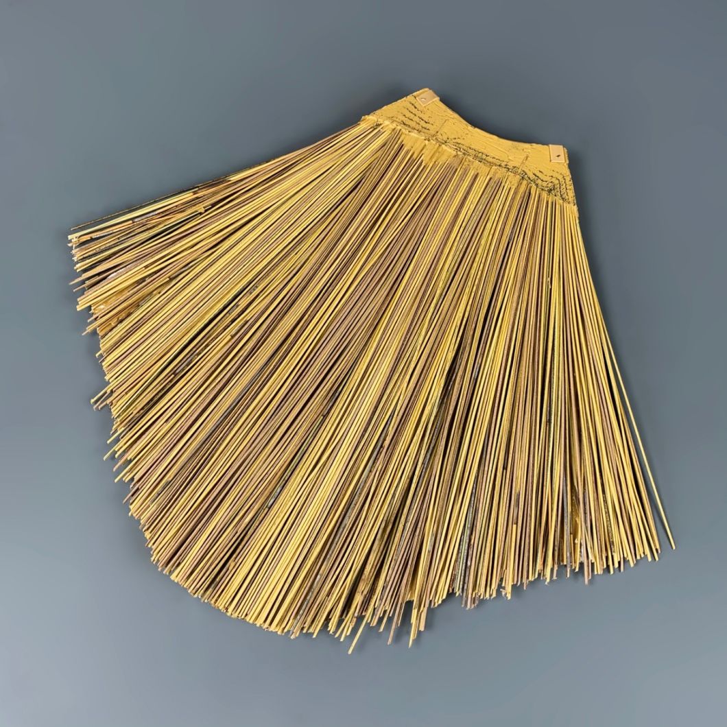 Thatch tiles - www.BrandonThathers.co.uk