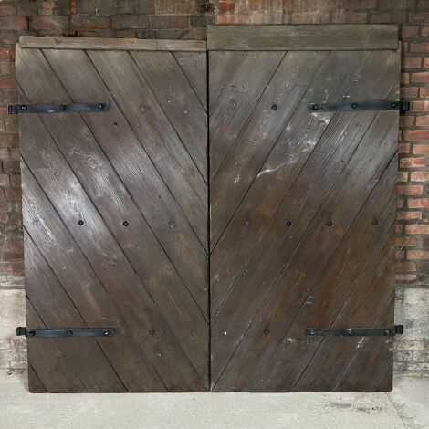 Wooden Entrance Doors - RENTAL ONLY