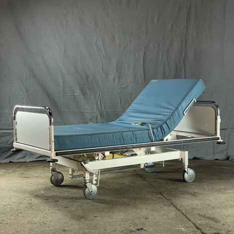Hospital Beds (8 available)  - RENTAL ONLY