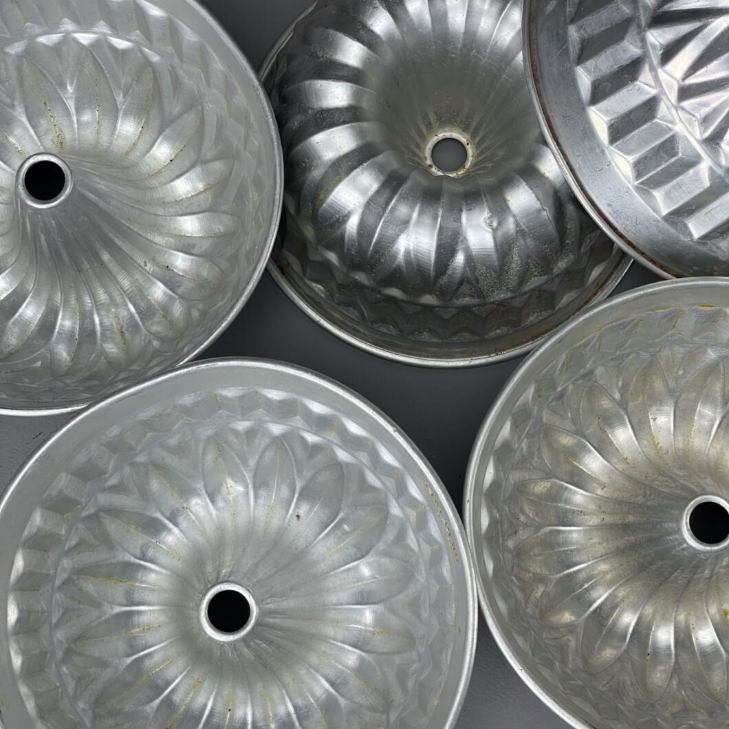www.brandonthatchers.co.uk Blancmange - Jelly Moulds 7 BJM6.jpg