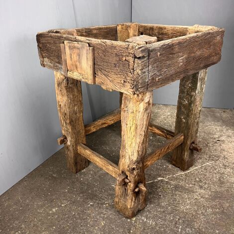 Bogwood Table - RENTAL ONLY