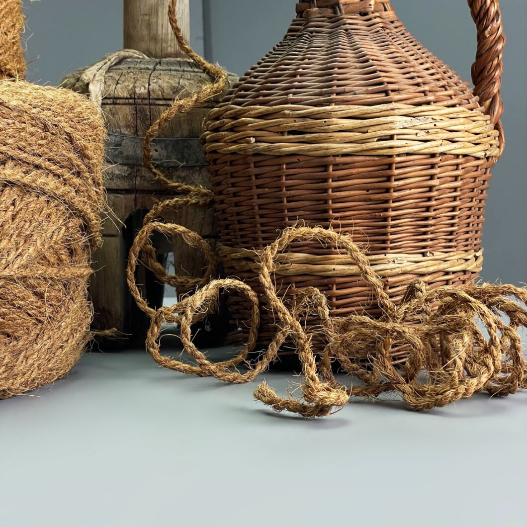 www.brandonthatcher.co.uk Coir Twine 3 IMG_2770 3copy.jpg