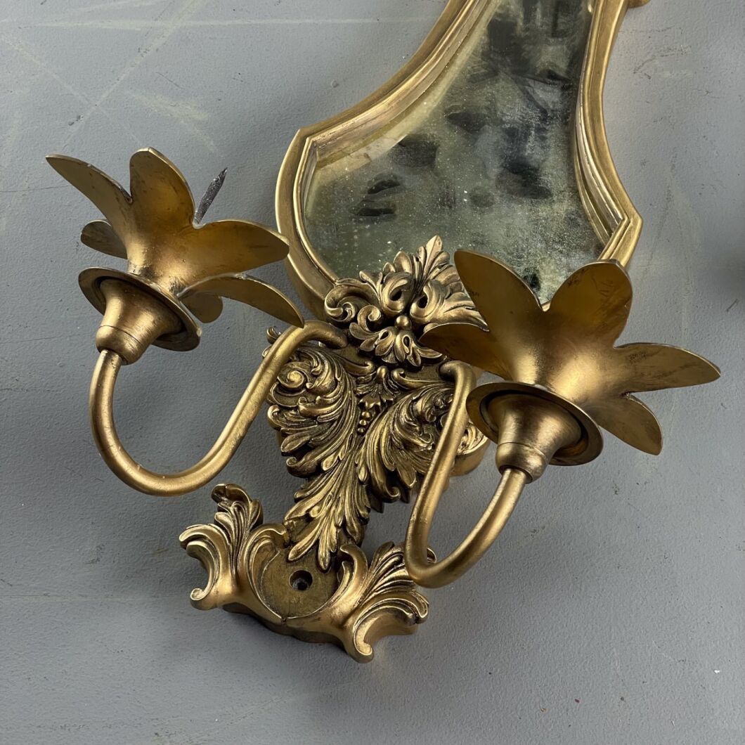 www.brandonthatchers.co.uk Gilt Mirrored Sconce Candle Holder 6 GMSCH2.jpg