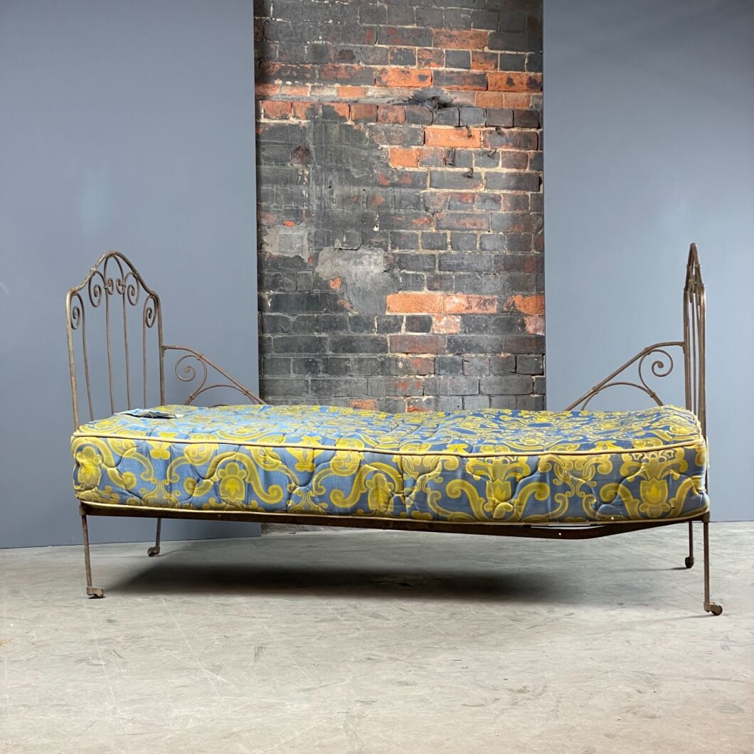 Full size discount wrought iron daybed