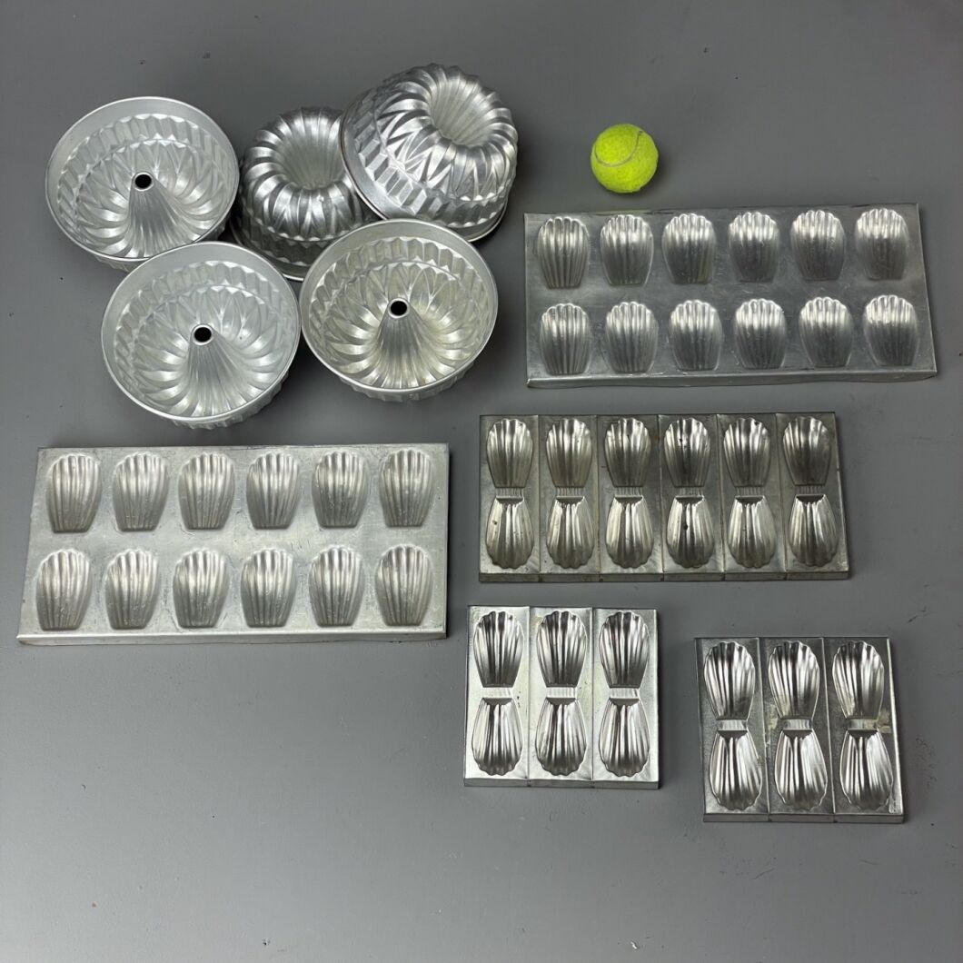 www.brandonthatchers.co.uk Blancmange - Jelly Moulds 4 BJM4.jpg