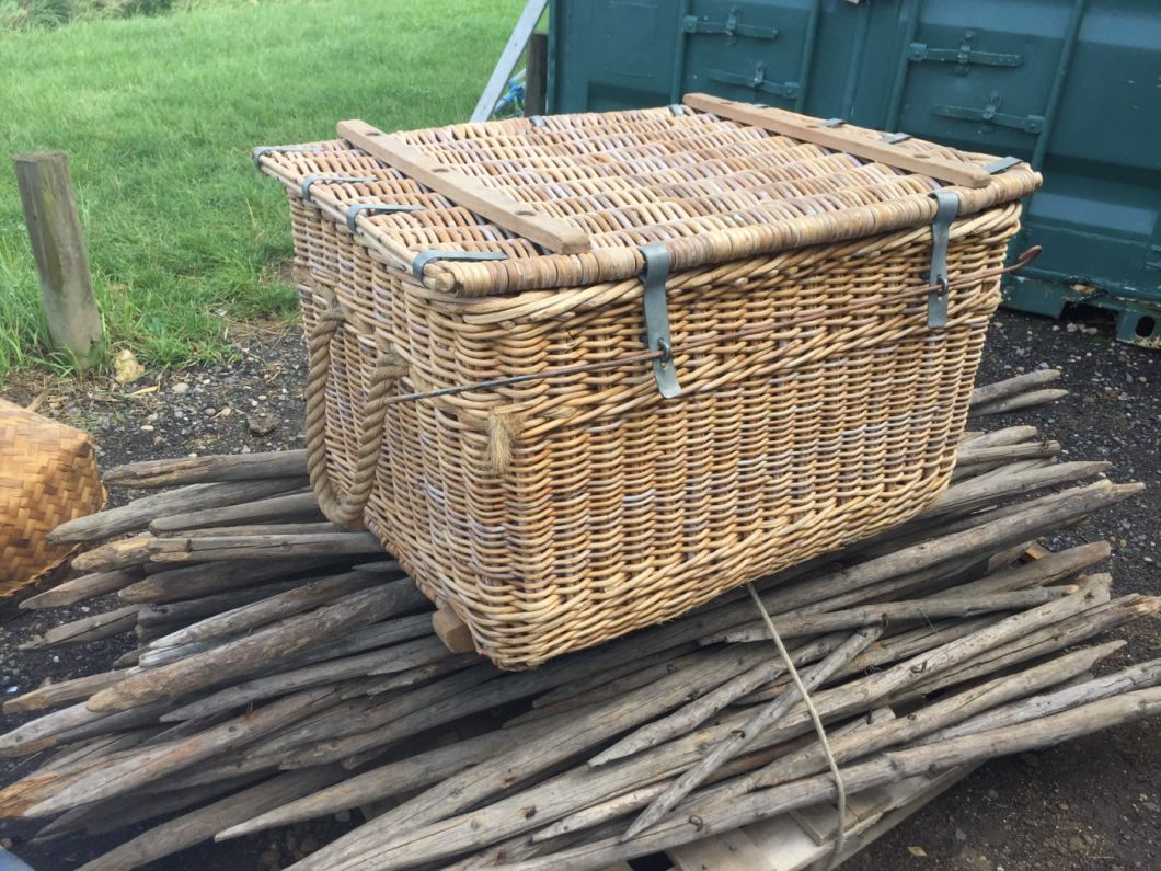 Linen baskets – www.BrandonThatchers.co.uk 