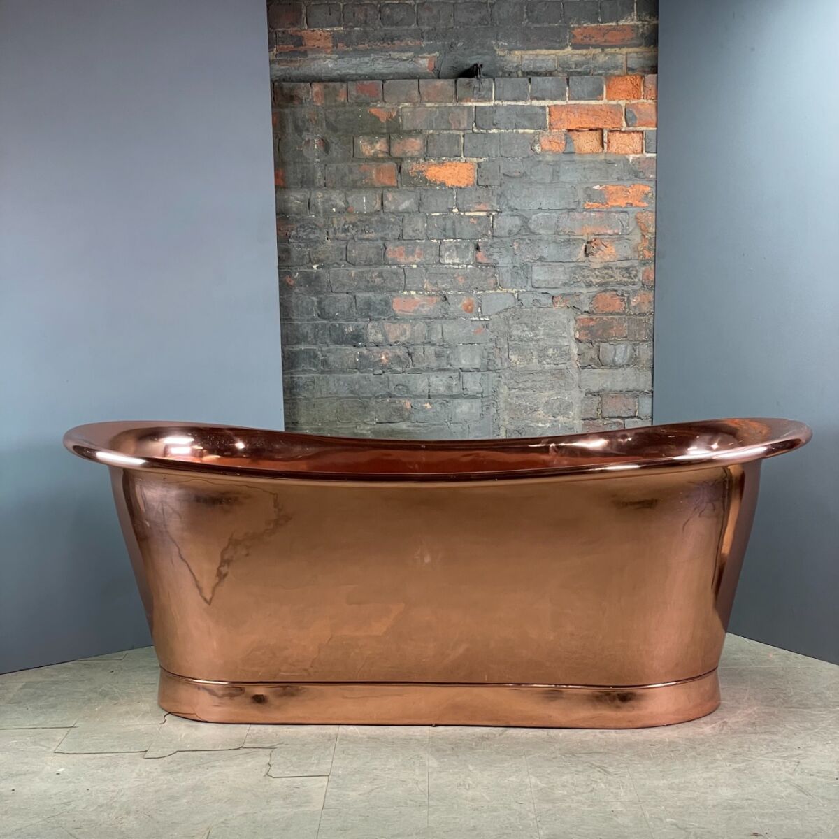 Luxury Copper Bath RENTAL ONLY Brandon Thatchers