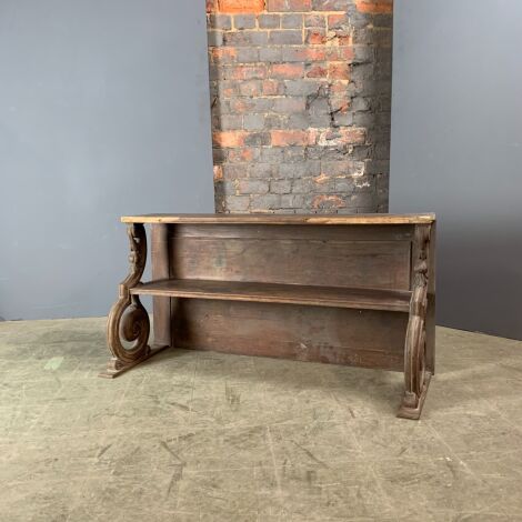 Victorian Display Shelf - RENTAL ONLY