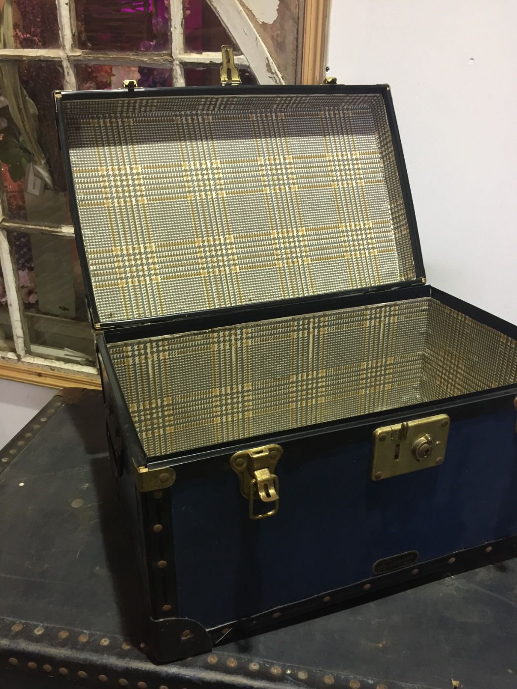 Steamer chest - www.Brandonthatchers.co.uk Steamer chest - www.Brandonthatchers.co.uk