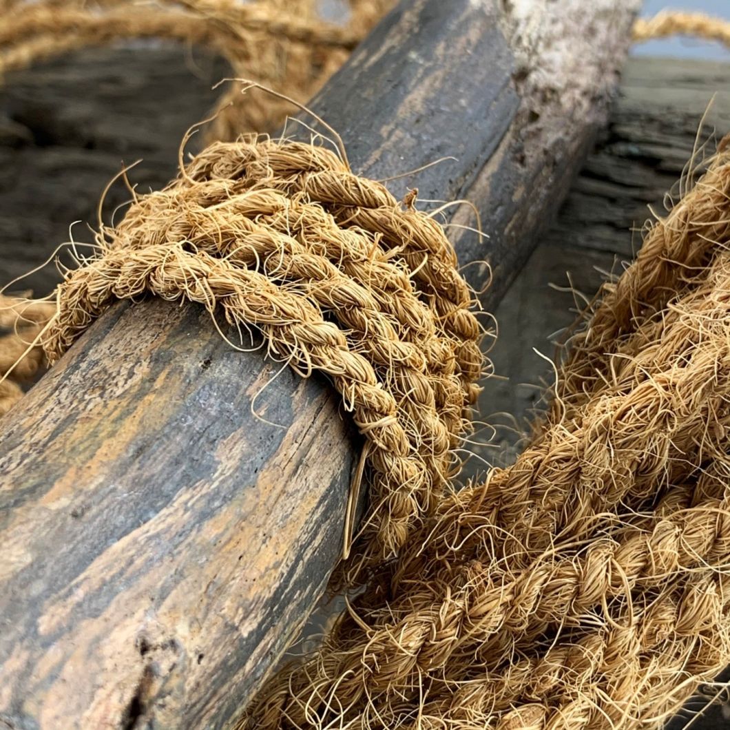 Natural Ropes – www.BrandonThatchers.co.uk