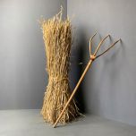 Straw Bundle, approx. 1.2 m – www.BrandonThatchers.co.uk 