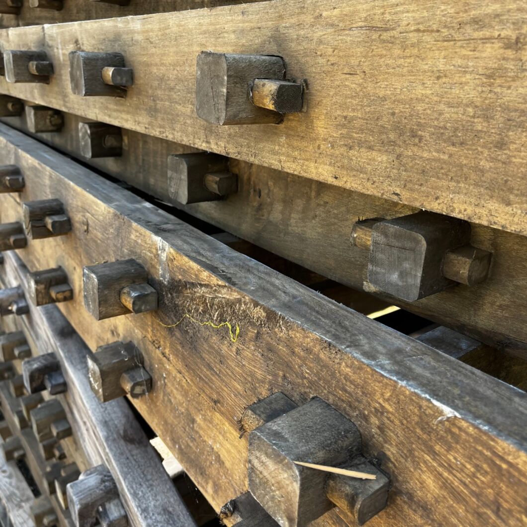 Brandon Thatchers Props Seige Ladders 3.JPG