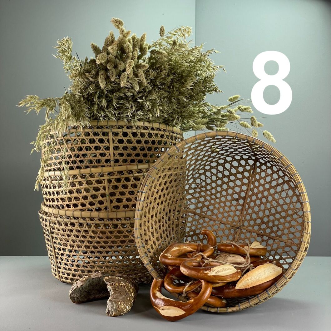 Brandon Thatchers Props IMG_5924 copy.jpg