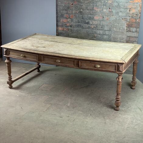 Shabby, Saggy Table - RENTAL ONLY