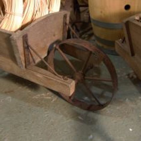 Elf's Wheelbarrow