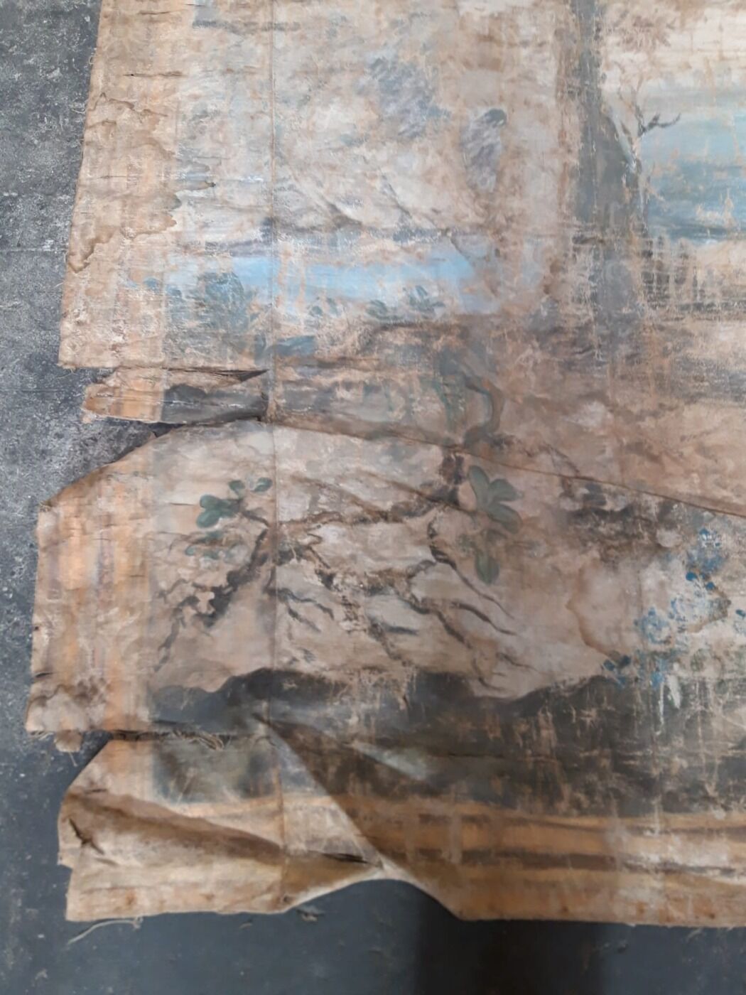 Brandon Thatchers Props WhatsApp Image 2024-09-27 at 16.52.06_5fc8ec43.jpg