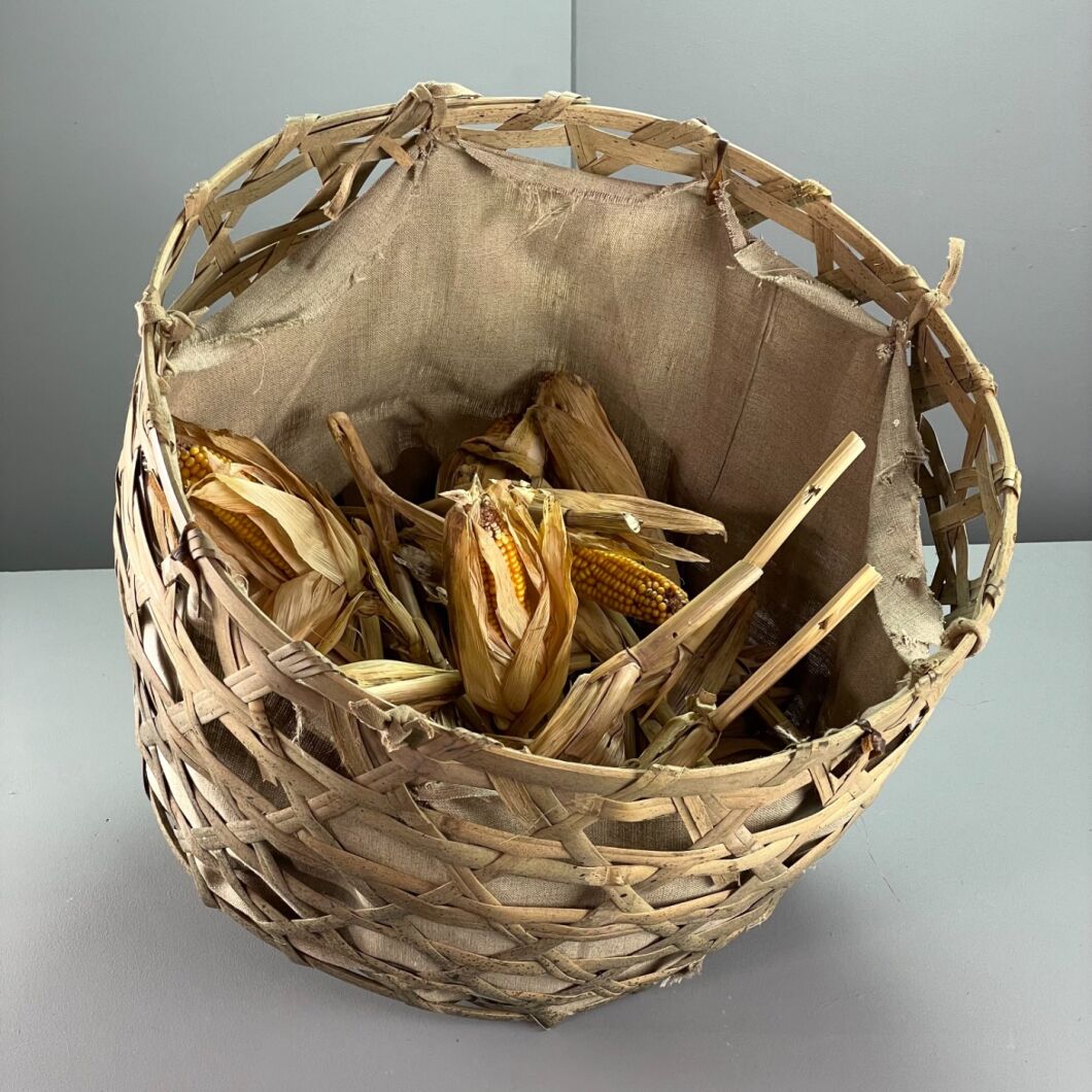 Brandon Thatchers Props IMG_5967.jpeg