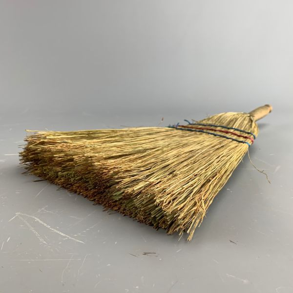 Traditional Brooms Brandon Thatchers