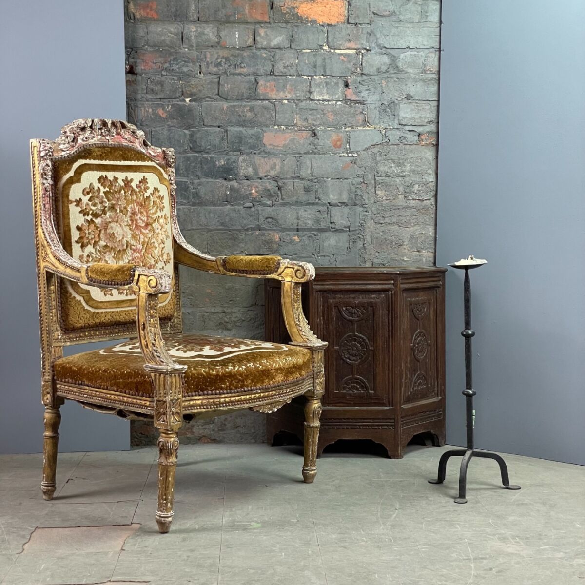 Decorative Arm Chair RENTAL ONLY Brandon Thatchers