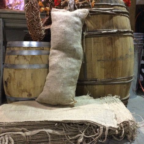 Hessian Sacks/Military Sandbags, 30”, 75 cm long by 13”, 33 cm wide with tie string