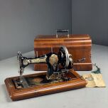 Sewing machine 2.jpg