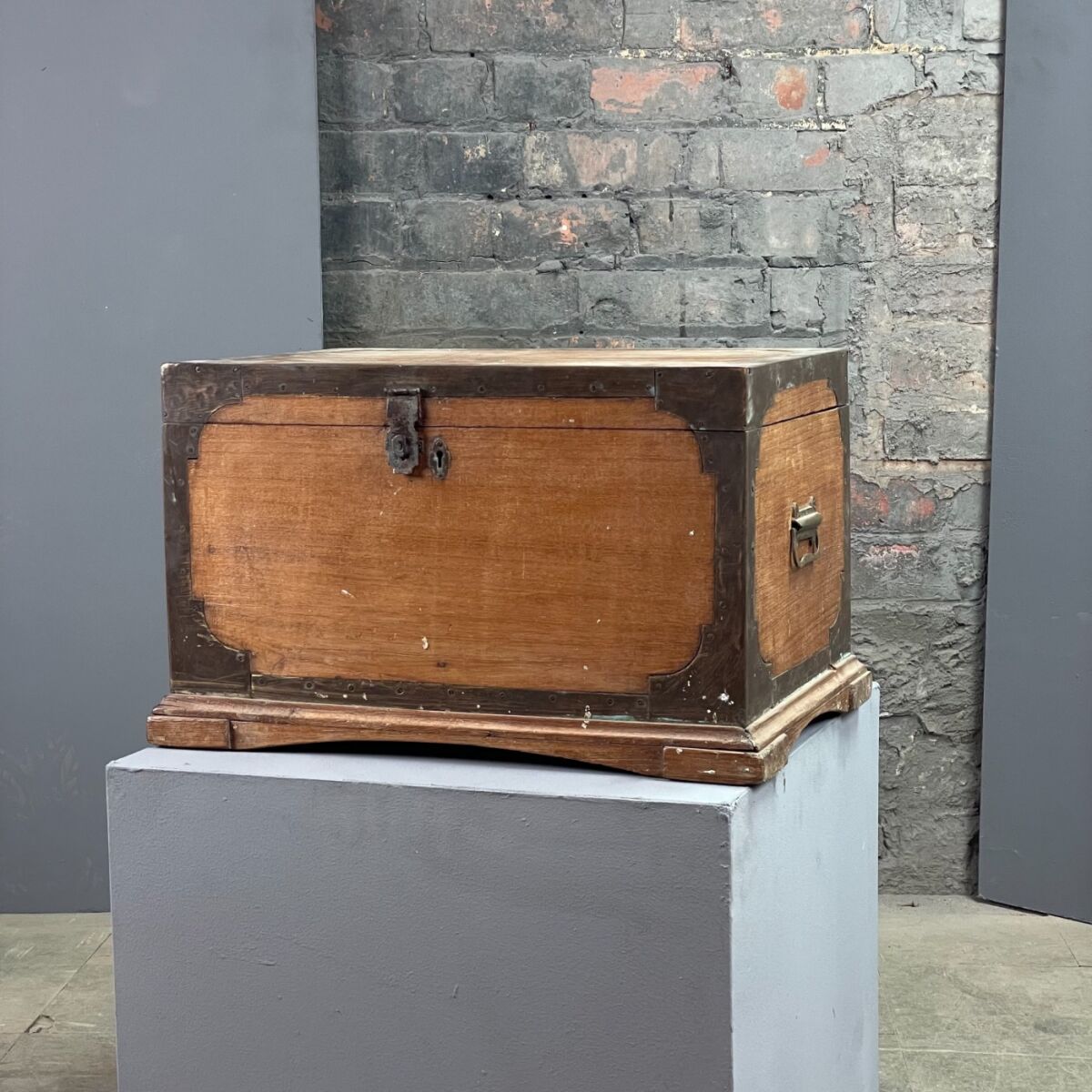 Puzzle Chest - RENTAL ONLY - Brandon Thatchers